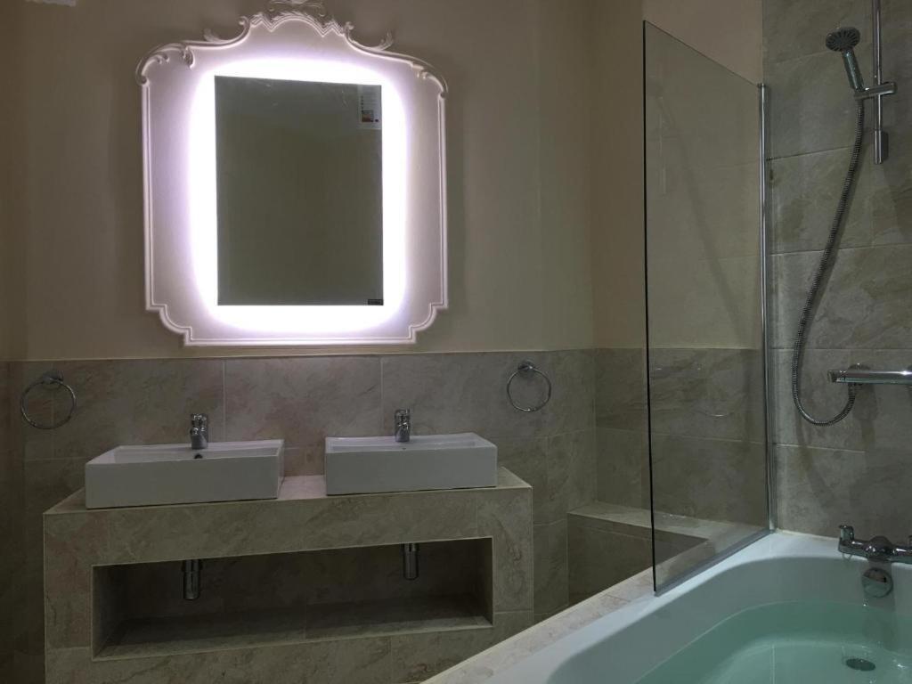 Grosvenor Hotel Rugby Buitenkant foto
