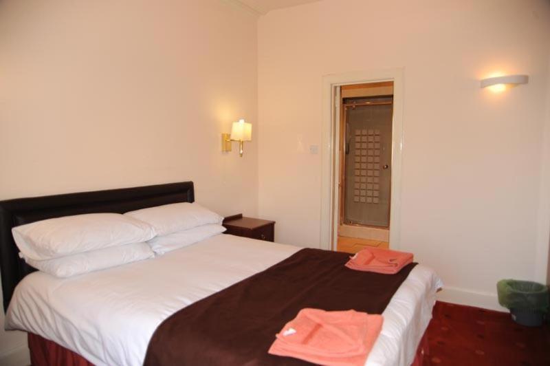 Grosvenor Hotel Rugby Buitenkant foto