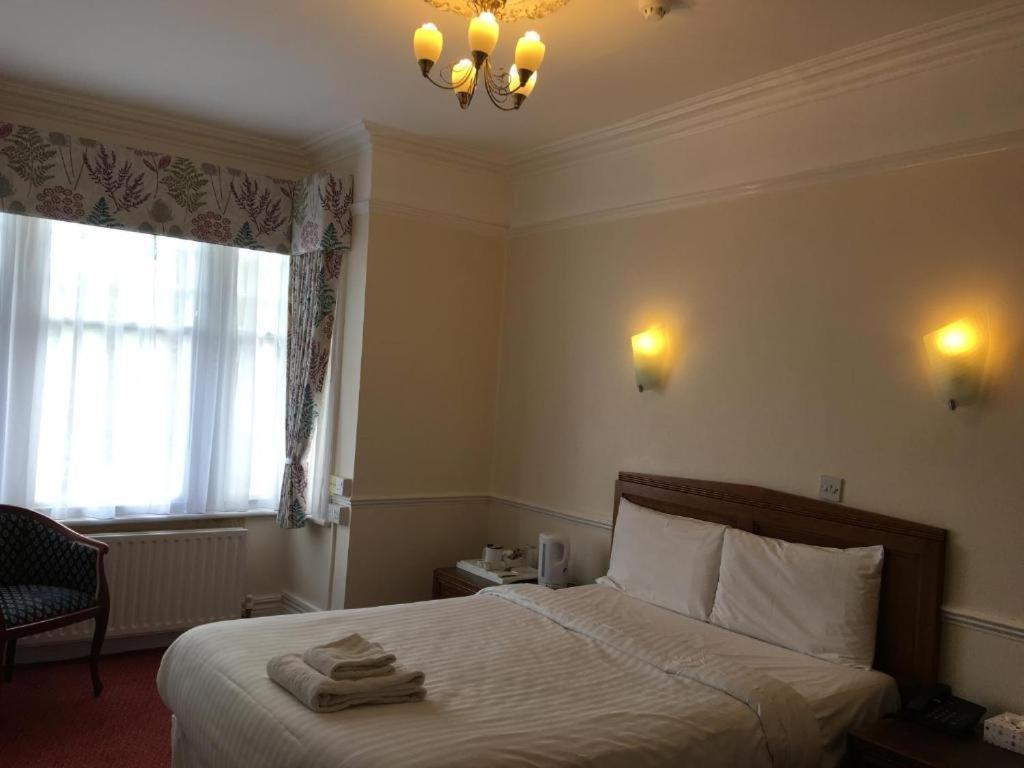 Grosvenor Hotel Rugby Buitenkant foto