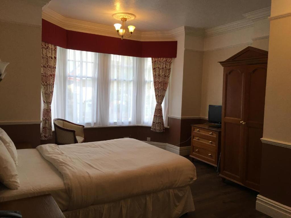Grosvenor Hotel Rugby Buitenkant foto