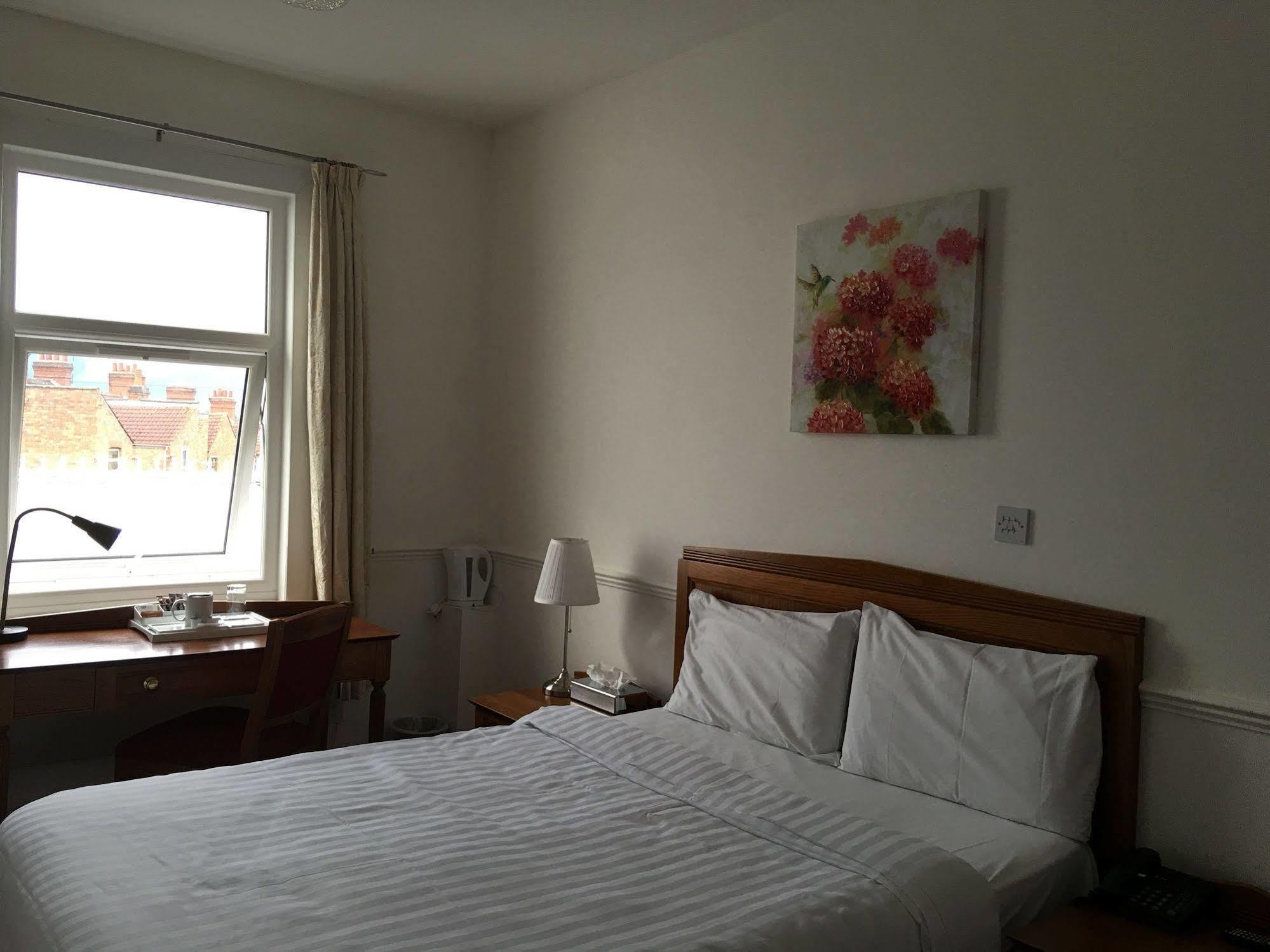 Grosvenor Hotel Rugby Buitenkant foto