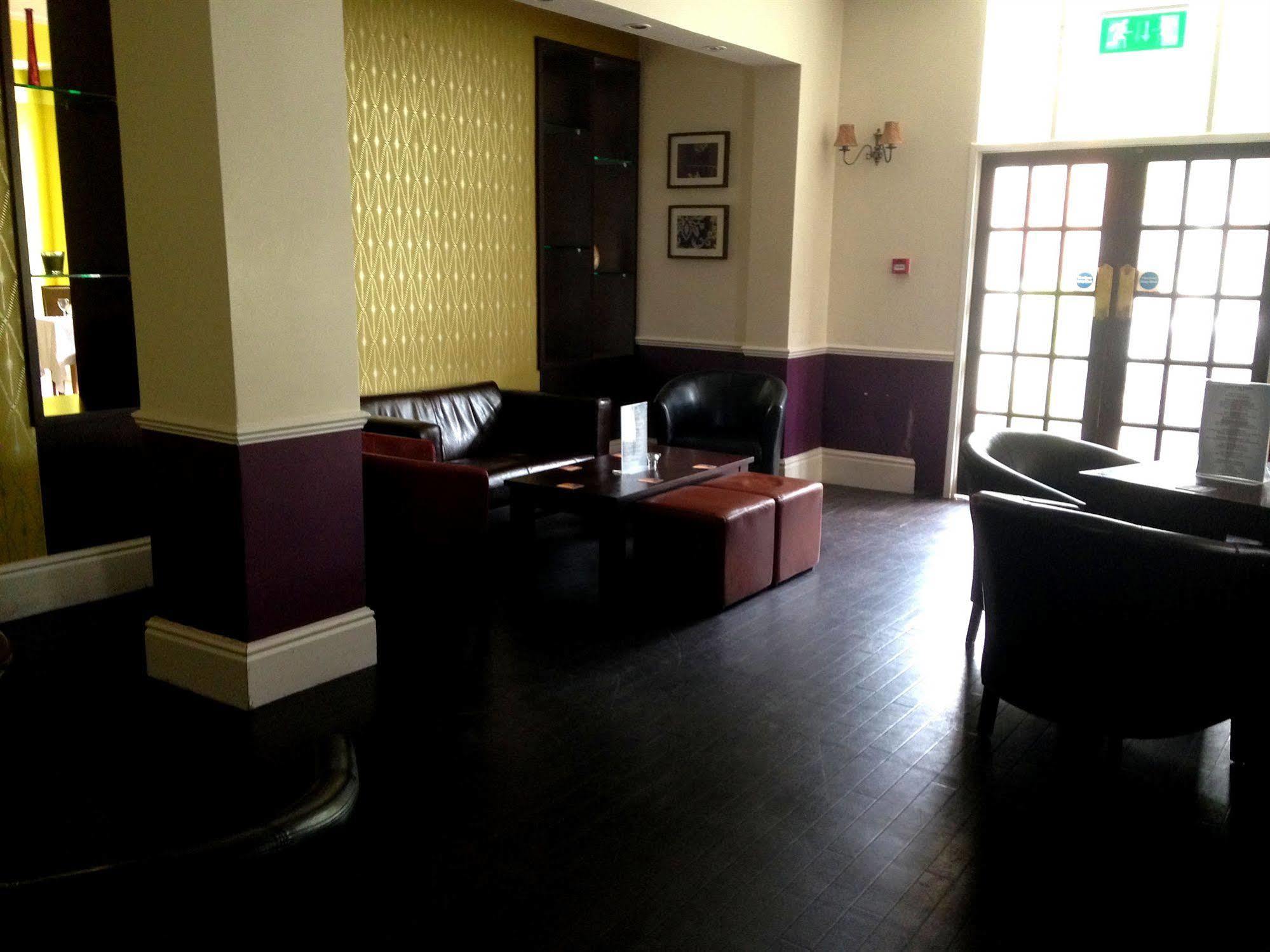 Grosvenor Hotel Rugby Buitenkant foto